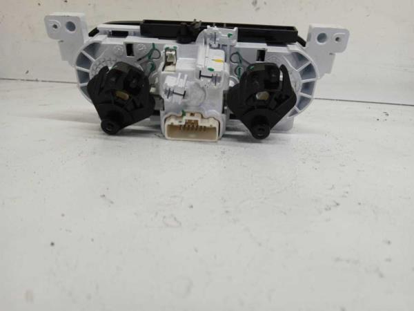 BOUTON CHAUFFAGE DACIA SANDERO 2013-2020 - Vue 2